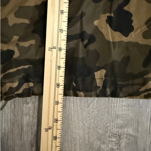 Fashion Nova Camo Utility Zip Front Denim Jacket Women’s 1X Army Green - Picture 9 of 10